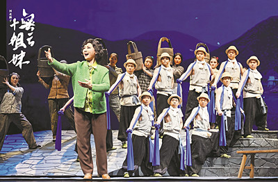 百尺竿頭再跨越 論文化藝術(shù)交流活動的組織與創(chuàng)新